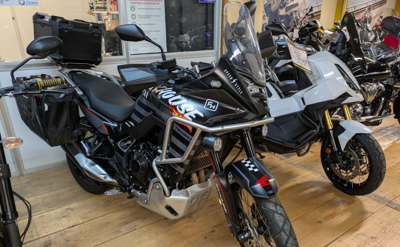 HONDA XL750 TRANSALP 0