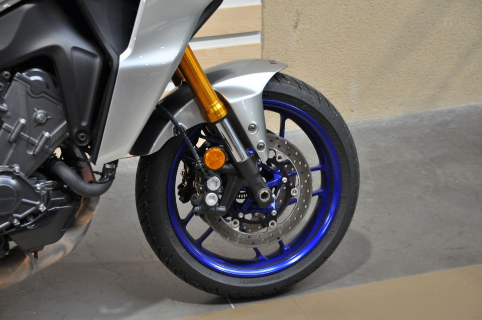 YAMAHA TRACER 9 GT + 5
