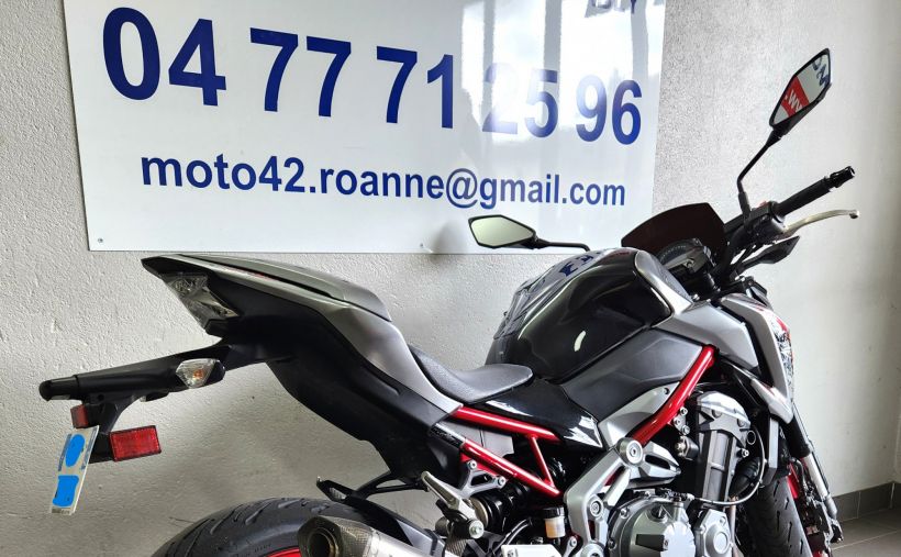 KAWASAKI Z 900 3