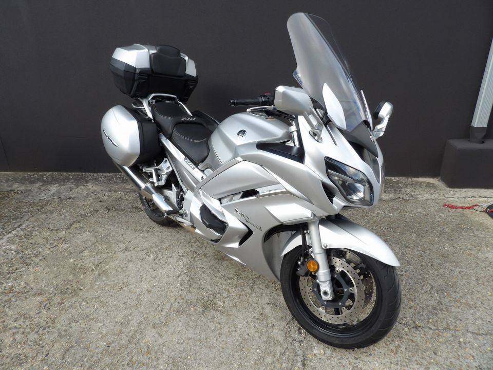 YAMAHA FJR 1300 0