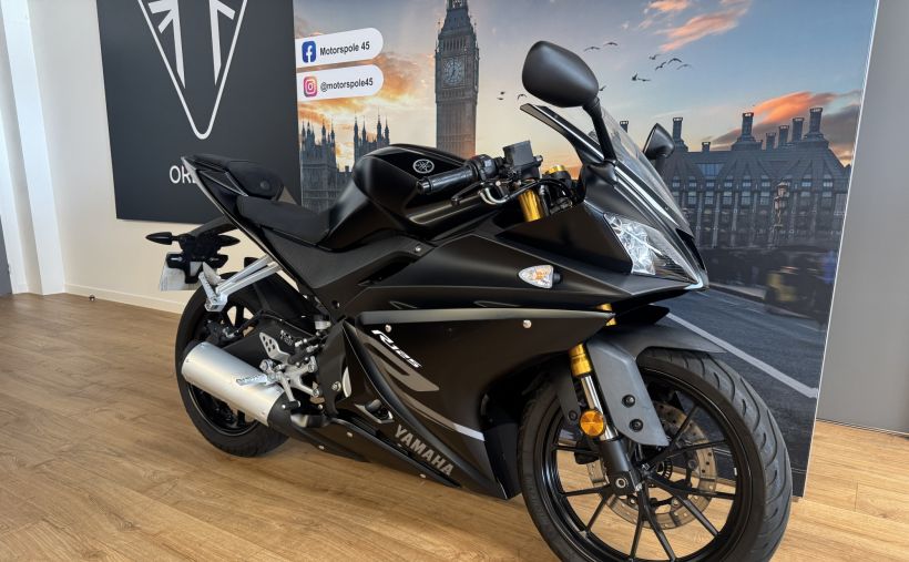 YAMAHA YZF-R 125 1