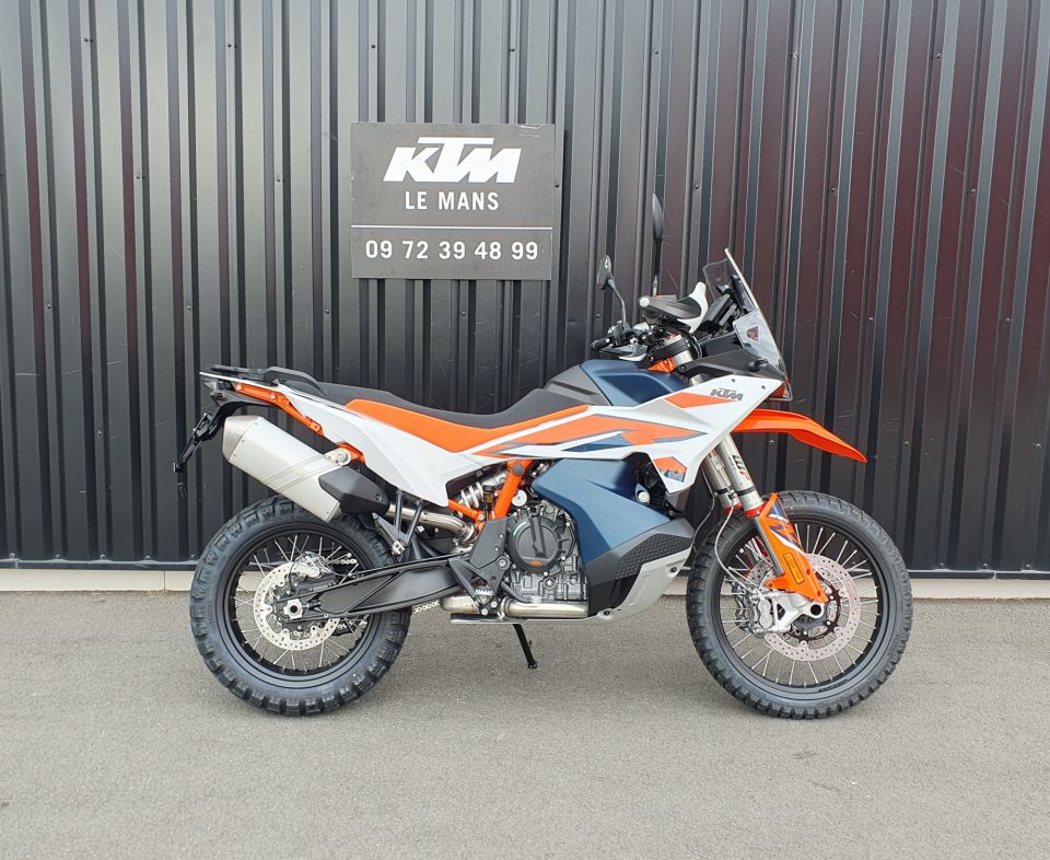 KTM 890 ADVENTURE R 0