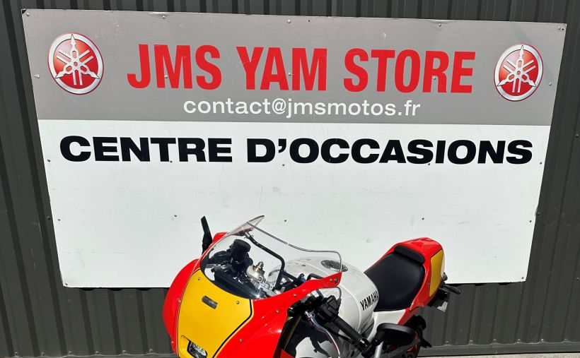 YAMAHA XSR 900 GP 1