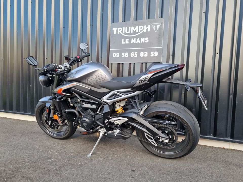 TRIUMPH STREET TRIPLE 765 RS 20