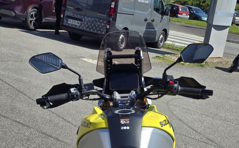 SUZUKI DL V-STROM 1050DE 3