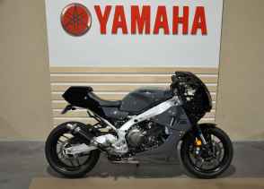 YAMAHA XSR 900 GP - 2024
