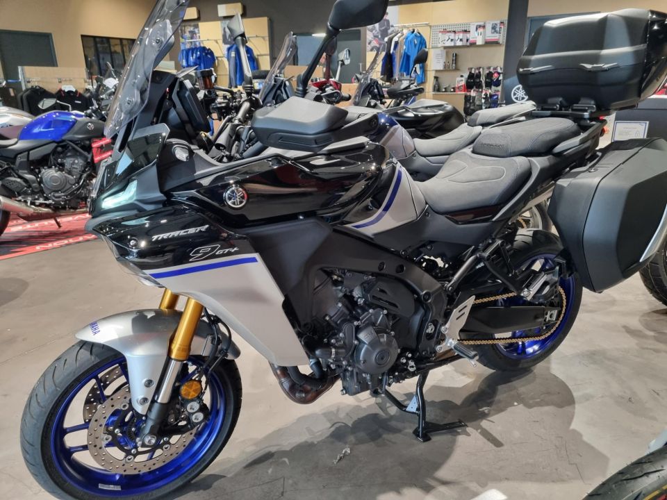 YAMAHA TRACER 9 GT+ Y-AMT 1