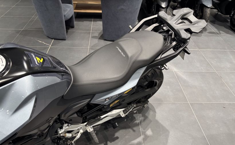 BMW F 900 R 15