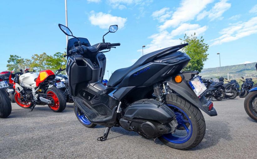 YAMAHA NMAX 125 2