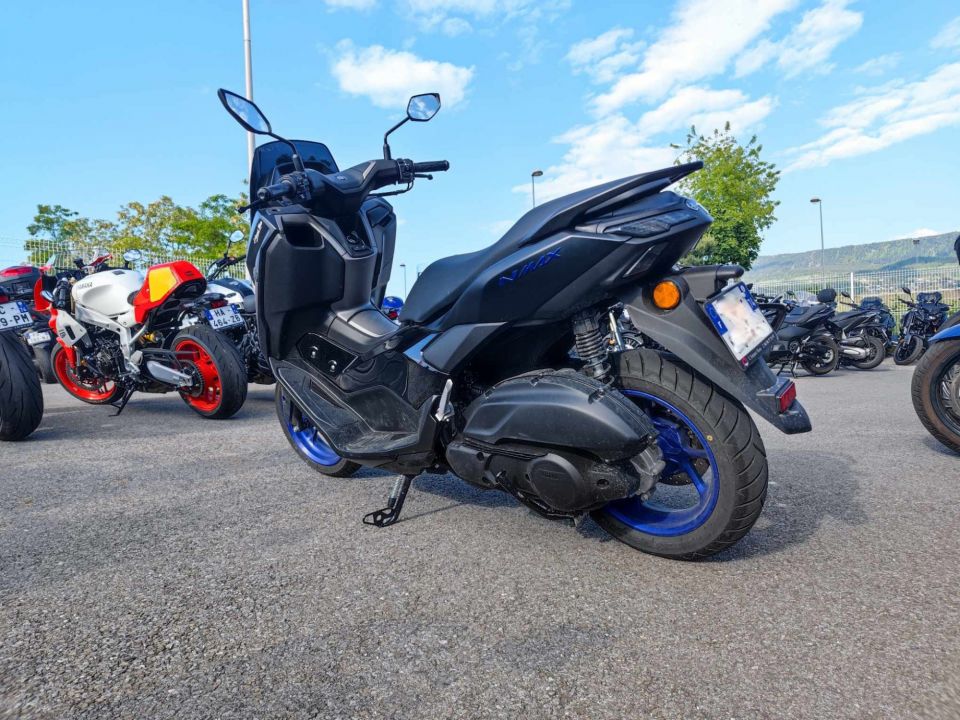 YAMAHA NMAX 125 2