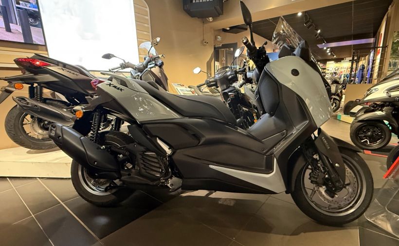 YAMAHA X-MAX 125 TECH MAX 0