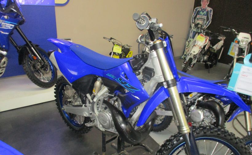 YAMAHA YZ250 20