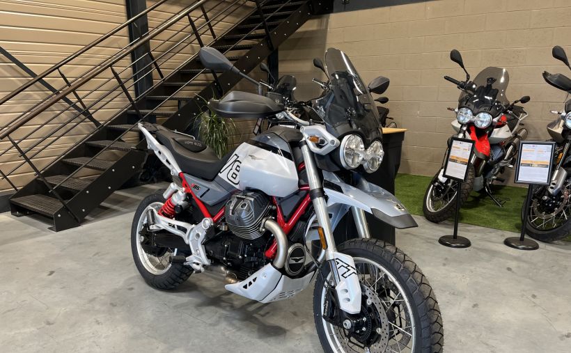 MOTO GUZZI V85 TT 850 1