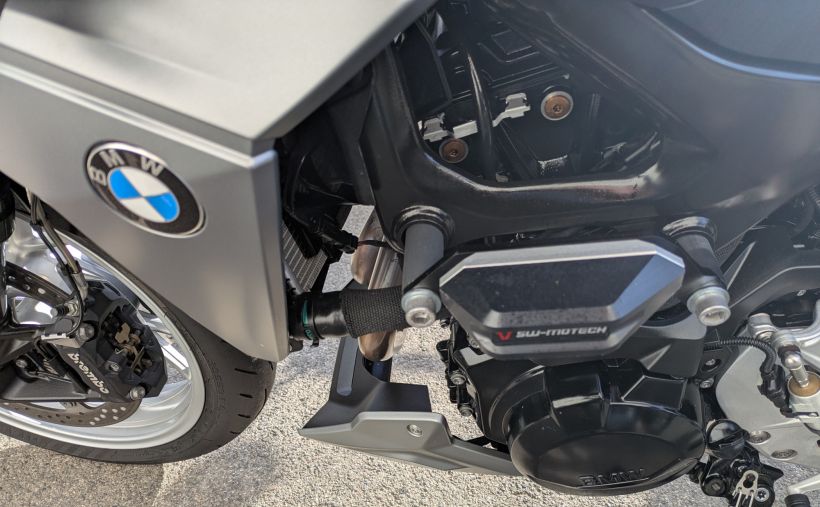 BMW F 800 R 47.5CV 13