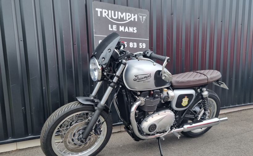 TRIUMPH BONNEVILLE T120 25