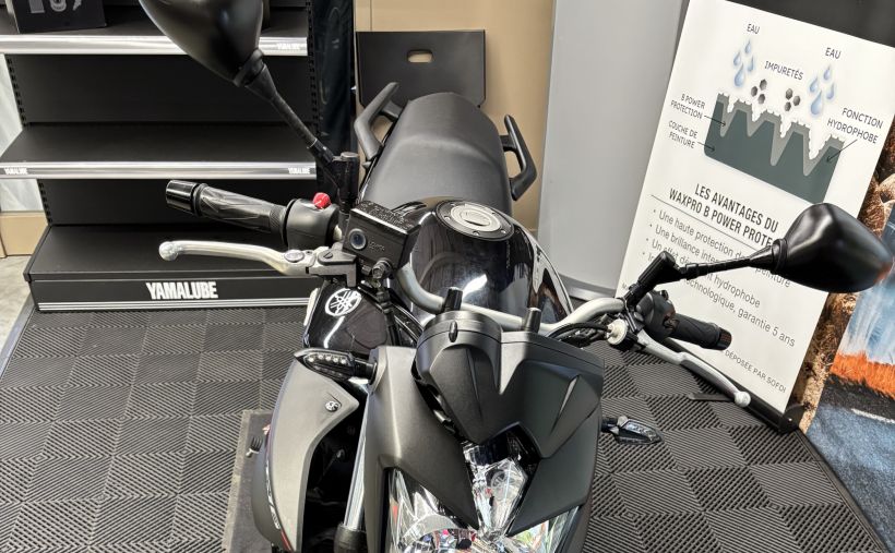 YAMAHA XJ6 (47.5CV) 3