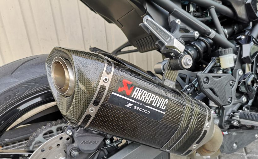KAWASAKI Z 900 16