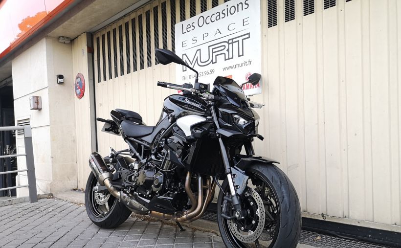 KAWASAKI Z 900 32