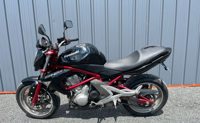 KAWASAKI ER-6 3