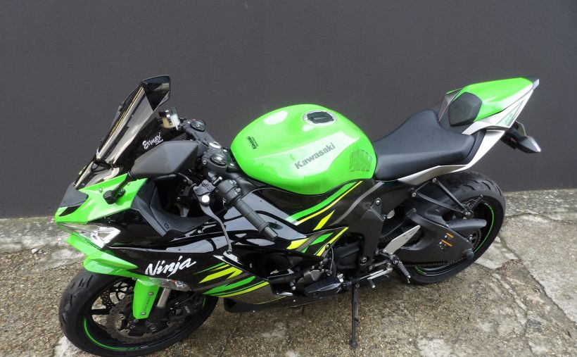 KAWASAKI ZX-6R 636 4