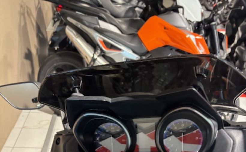 YAMAHA XP T-MAX 560 TECH MAX 2