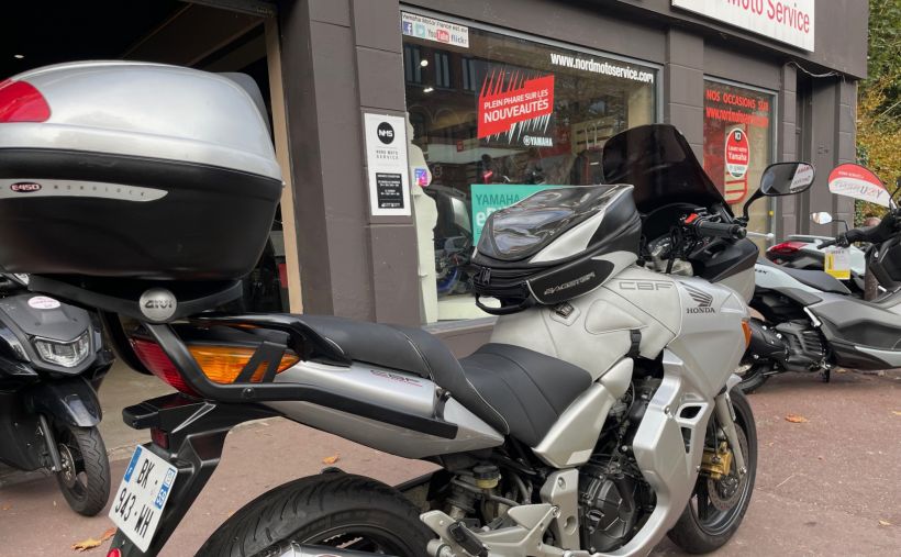 HONDA CBF 600 S 2