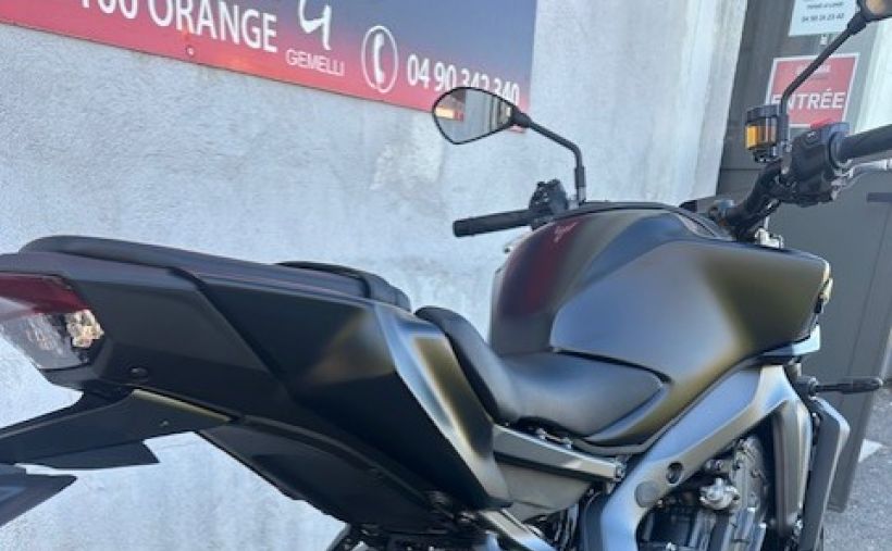 YAMAHA MT-09 2