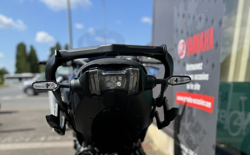 YAMAHA NIKEN 850 GT 6