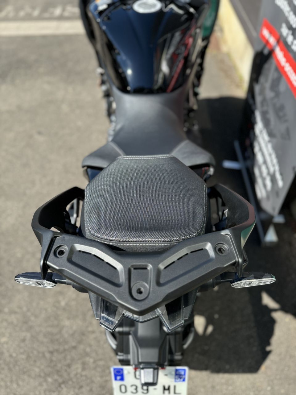 YAMAHA NIKEN 850 GT 7