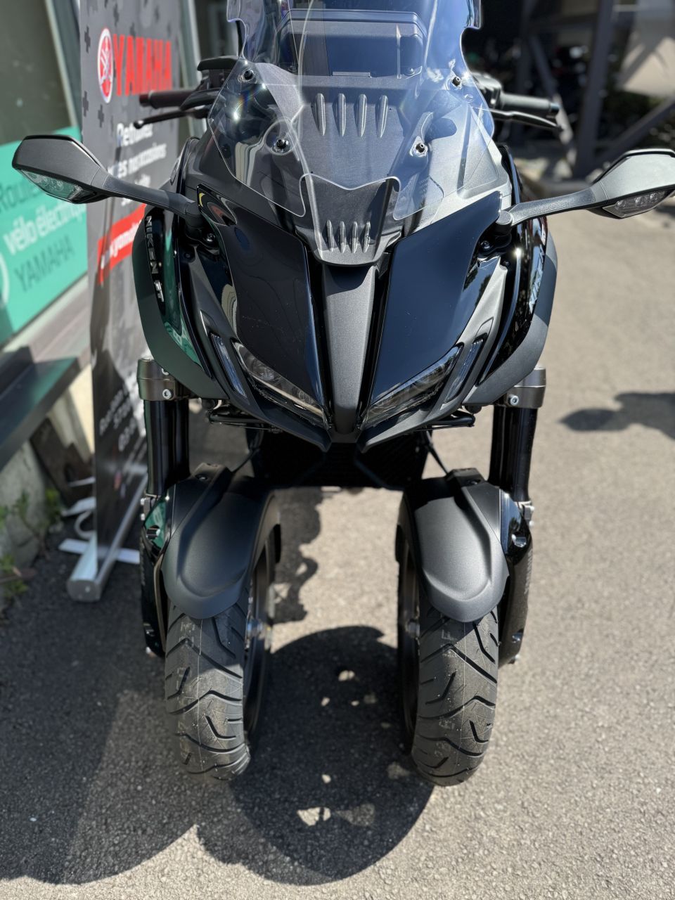 YAMAHA NIKEN 850 GT 9