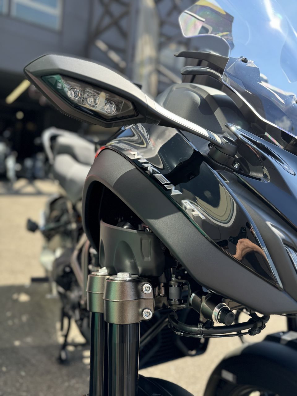 YAMAHA NIKEN 850 GT 11