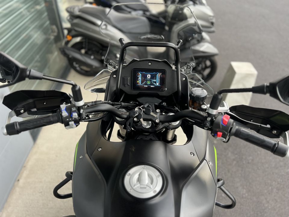 QJ MOTOR SRT 700 X TOURING 6