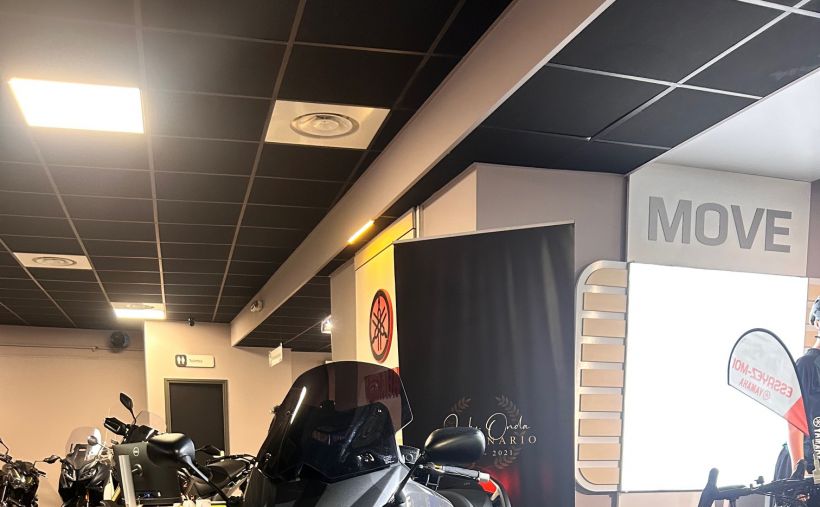 YAMAHA XP T-MAX 530 0