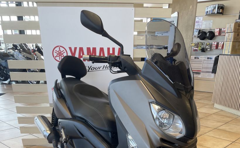 YAMAHA XMAX 125 0