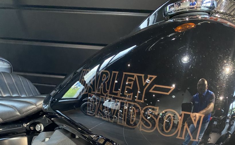 HARLEY-DAVIDSON SOFTAIL STREET BOB 1868 1