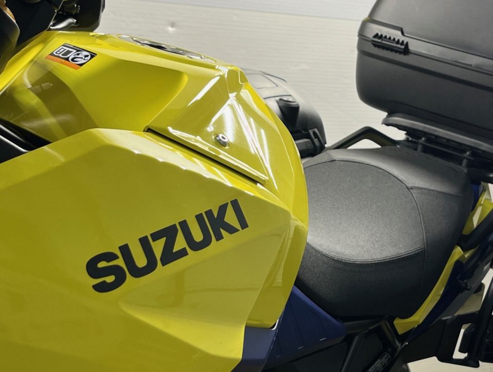 SUZUKI DL 24