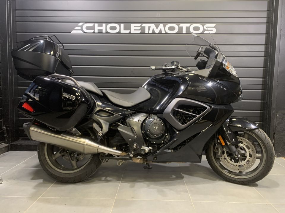 TRIUMPH TROPHY 1200 SE 0