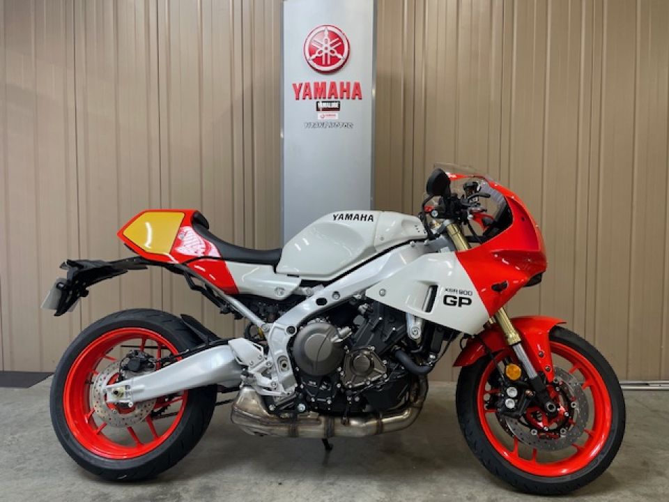YAMAHA XSR 900 GP 35KW 1