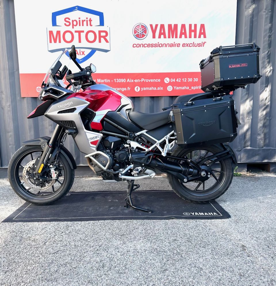 TRIUMPH TIGER 1200 GT EXPLORER 2