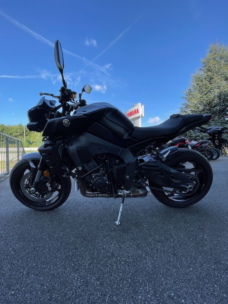YAMAHA MT-10 1