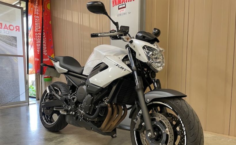 YAMAHA XJ6-N 0