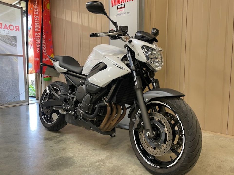 YAMAHA XJ6-N 0