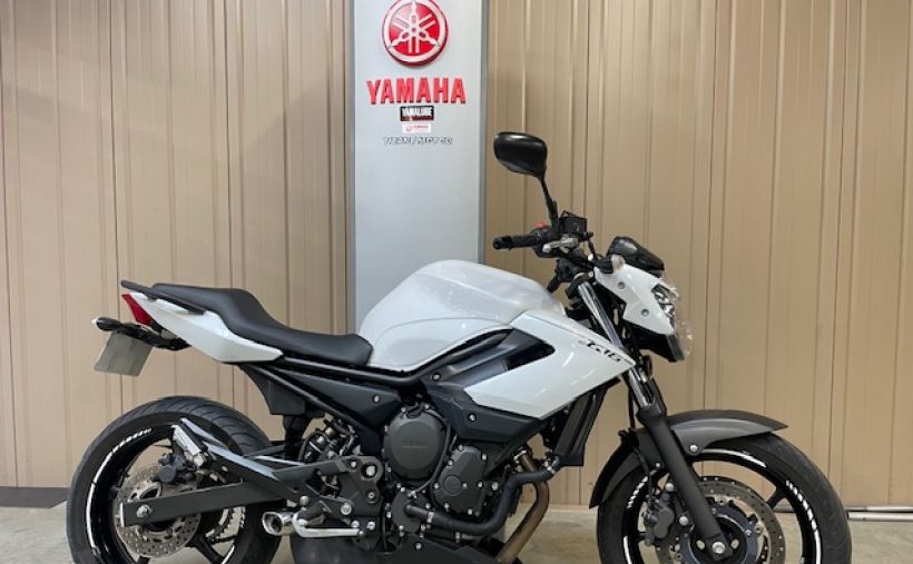 YAMAHA XJ6-N 1