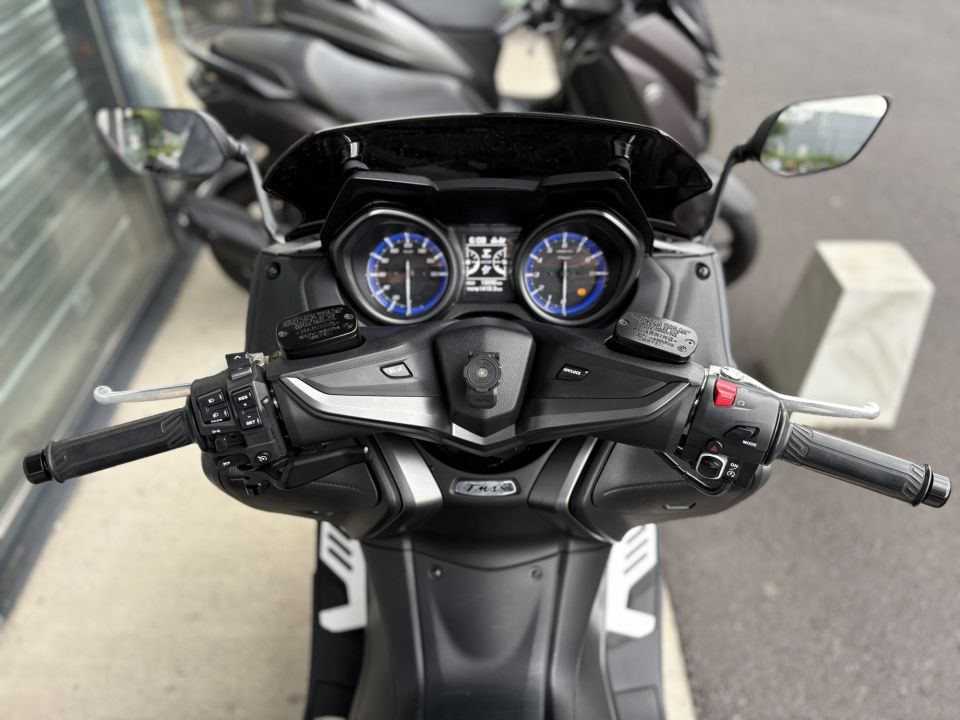 YAMAHA XP T-MAX 560 TECH MAX 6