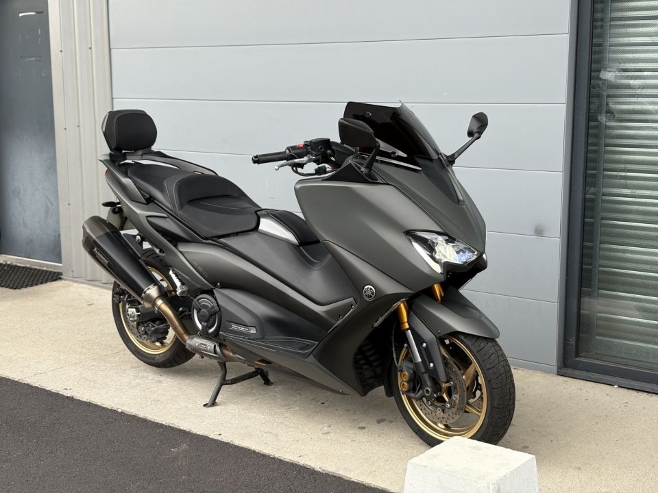 YAMAHA XP T-MAX 560 TECH MAX 1