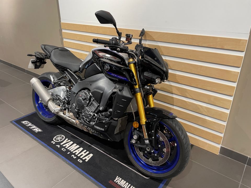 YAMAHA MT-10 SP 1