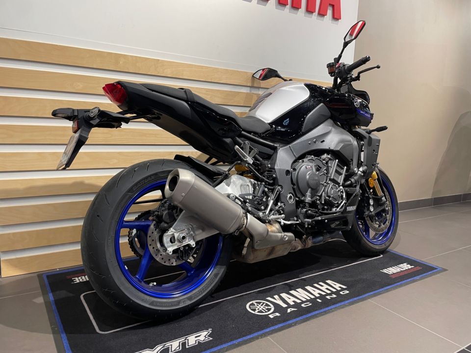 YAMAHA MT-10 SP 2