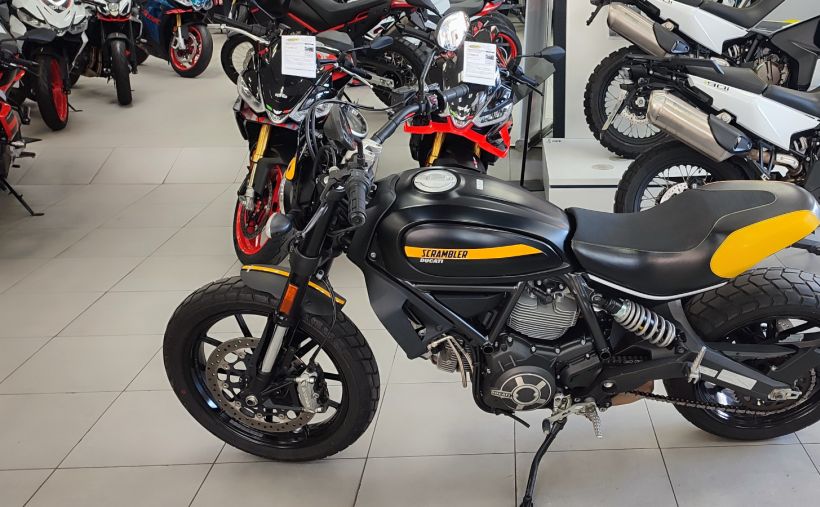 DUCATI SCRAMBLER 27