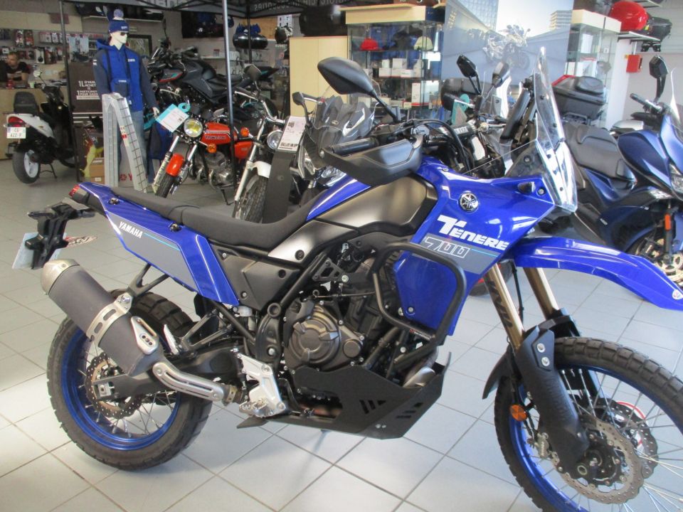 YAMAHA XTZ TENERE 700 Extreme 10