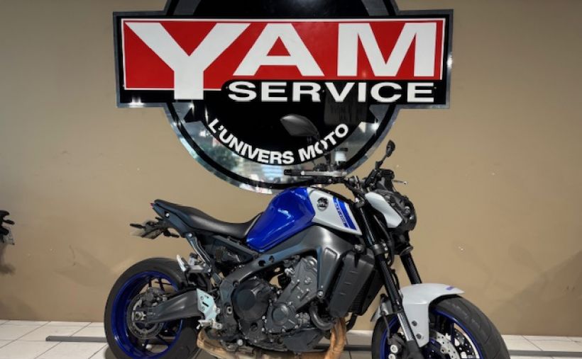 YAMAHA MT-09 0